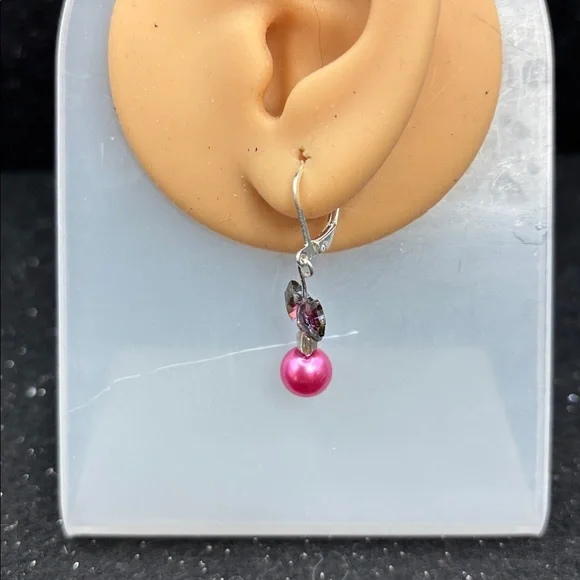 Crystal Bow & Pink Pearl Dangle Earrings - Picture 4 of 4